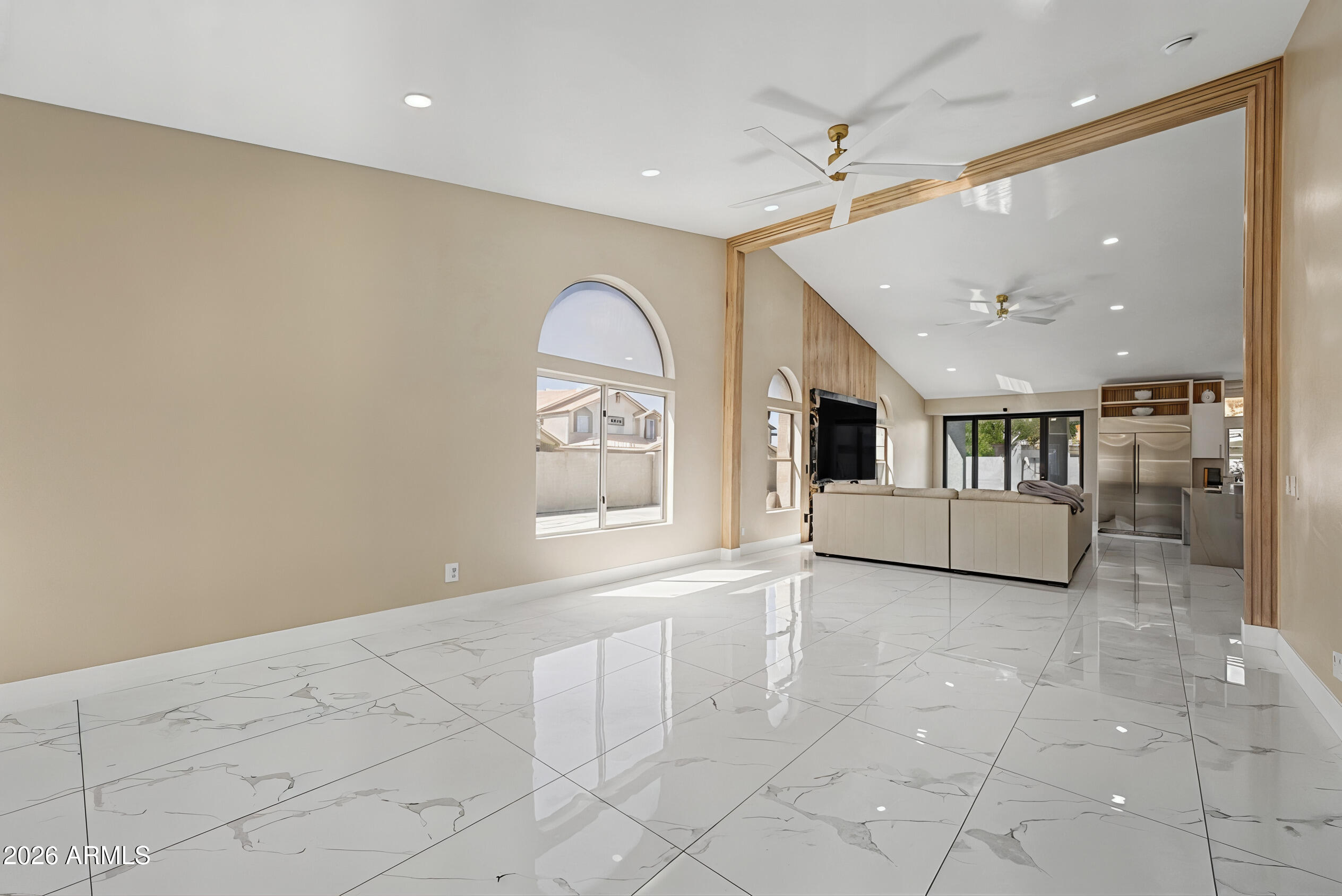 1732 West Commerce Avenue Gilbert, AZ 85233 - Photo 15 of 35 Great Room