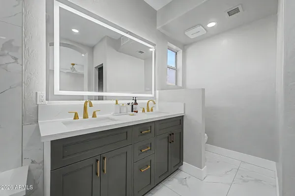$899,000 | 1732 West Commerce Avenue, Gilbert, AZ 85233
