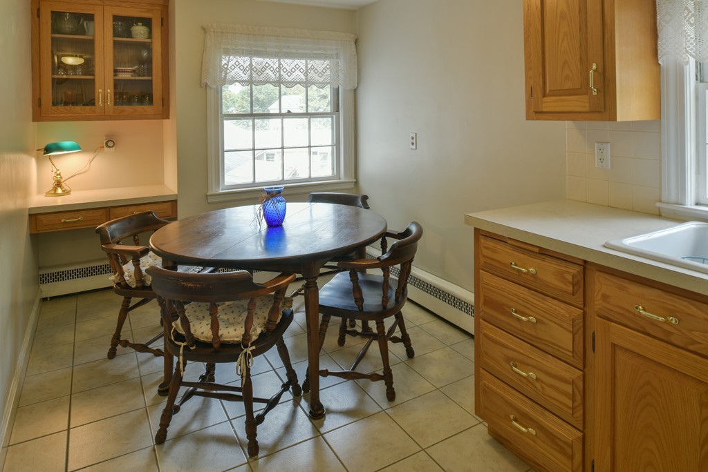 3 Stafford Road Danvers, MA 01923 - Photo 6 of 21 Gallery Image 6