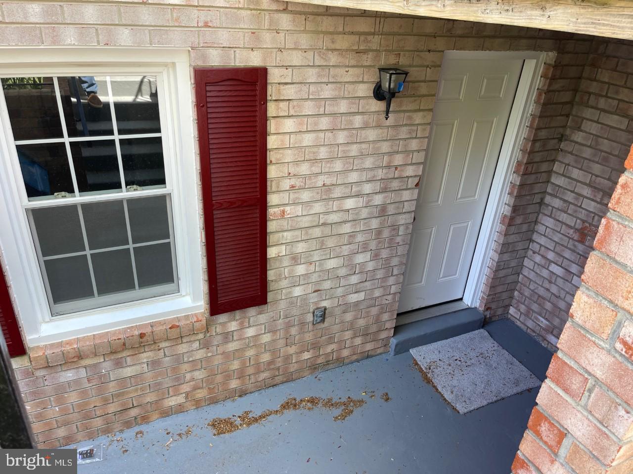 8807 Cameo Square Springfield, VA 22152 - Photo 27 of 29 Gallery Image 27