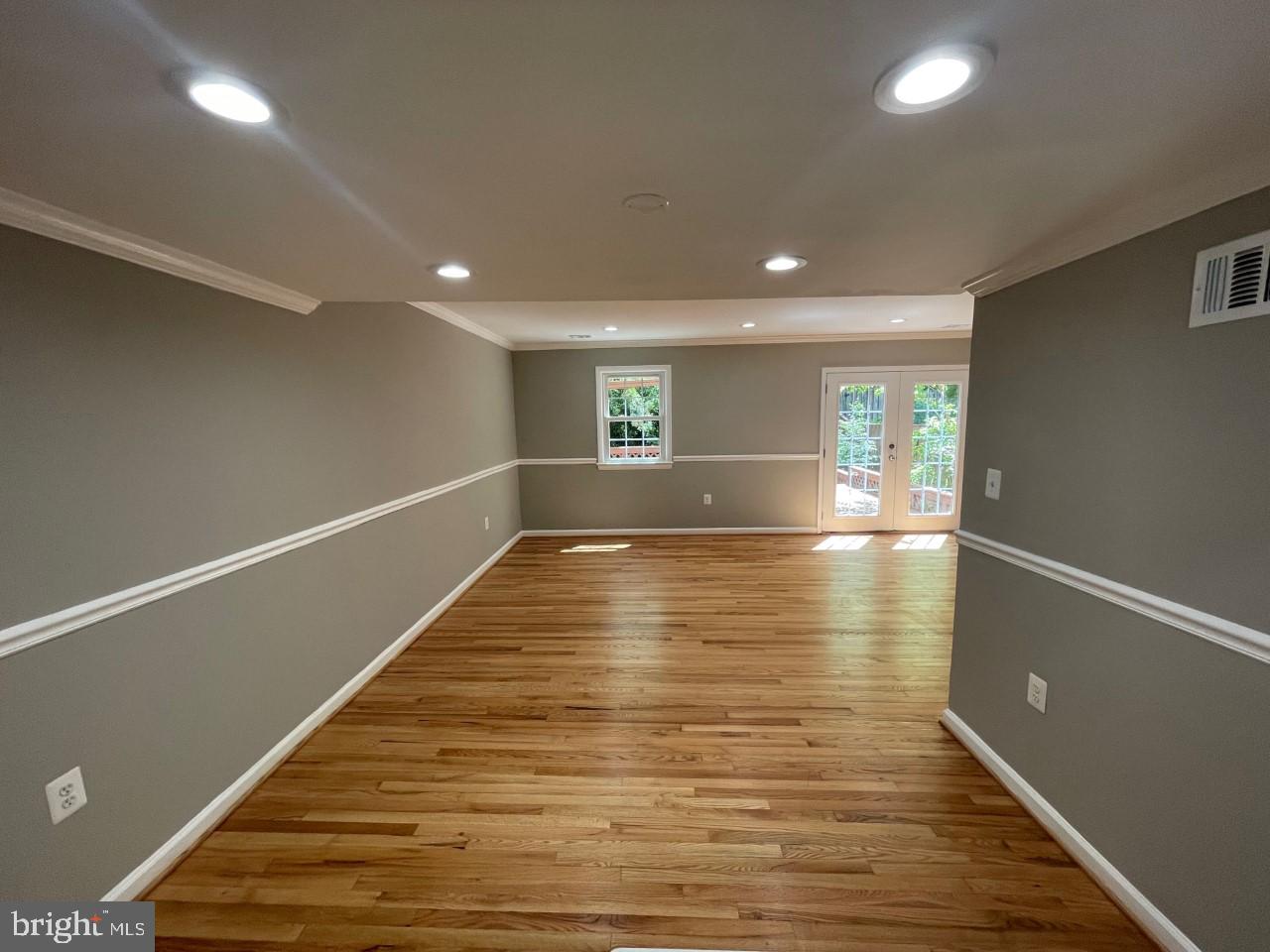 8807 Cameo Square Springfield, VA 22152 - Photo 4 of 29 Gallery Image 4