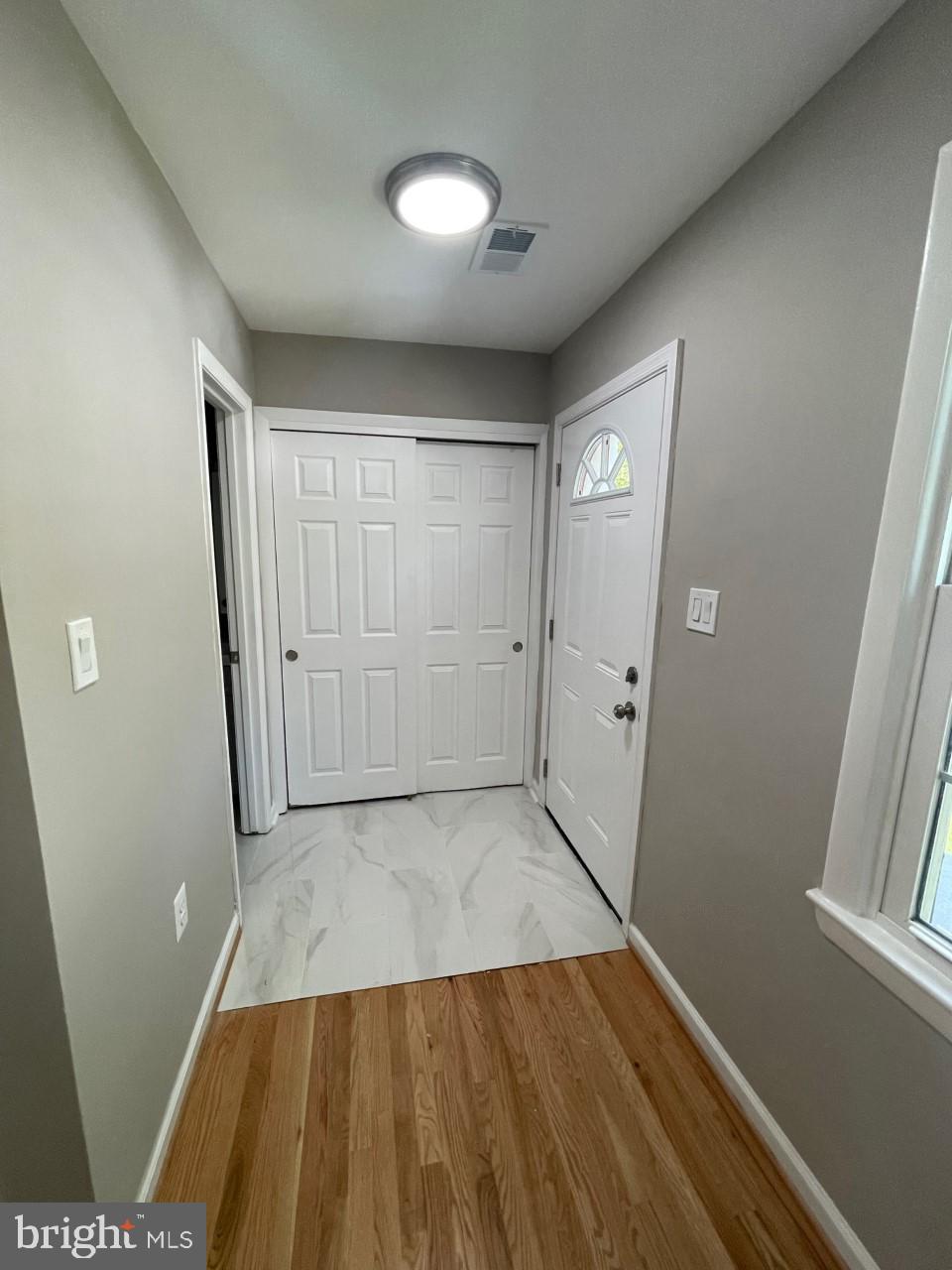 8807 Cameo Square Springfield, VA 22152 - Photo 6 of 29 Gallery Image 6
