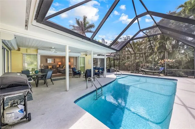 $18,000 | 723 Willowhead Drive, Naples, FL 34103