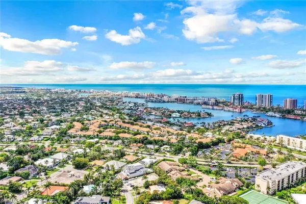 $18,000 | 723 Willowhead Drive, Naples, FL 34103