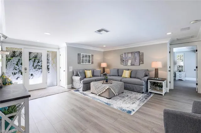 $18,000 | 723 Willowhead Drive, Naples, FL 34103