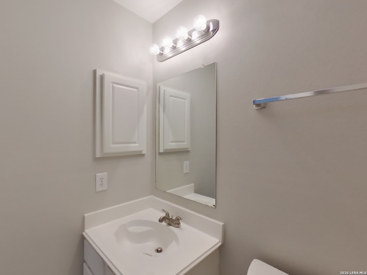 7306 Autumn Converse, TX 78109 - Photo 12 of 17