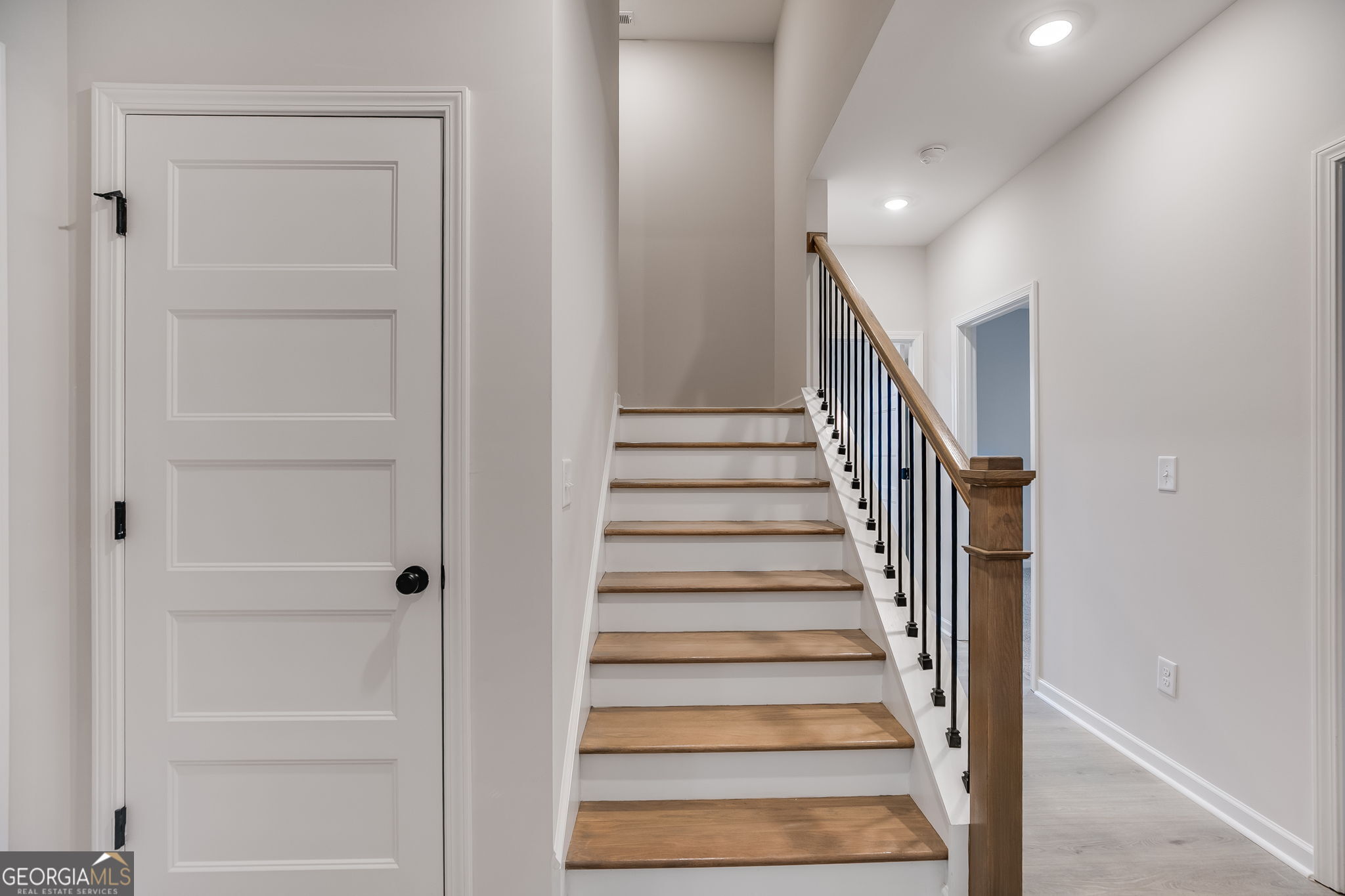 3356 Veal Road Roopville, GA 30170 - Photo 33 of 45 a view of entryway