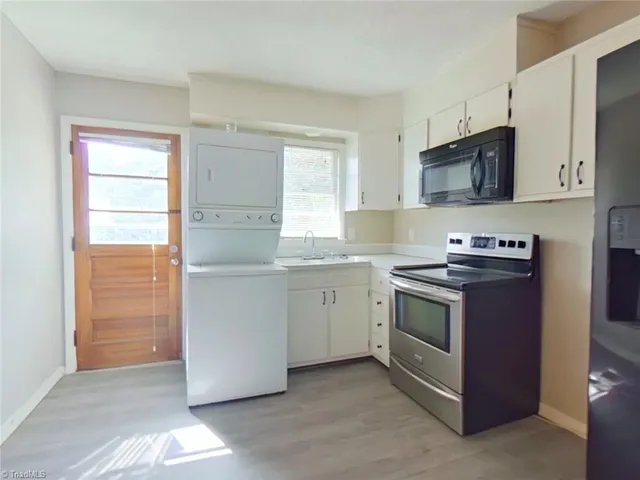 $850 | 2330 Kersey Street, Unit C, Greensboro, NC 27406