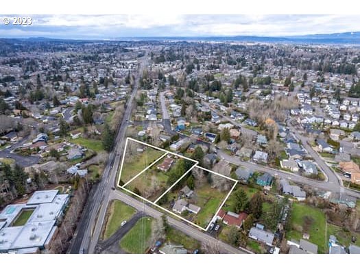 4401 Southeast Chase Road Gresham, OR 97080 - Photo 9 of 40 Gallery Image 9