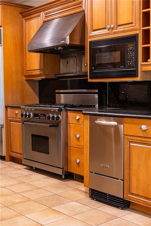 3384 Rilman Road Northwest Atlanta, GA 30327 - Photo 26 of 68 a stove top oven sitting inside of a kitchen