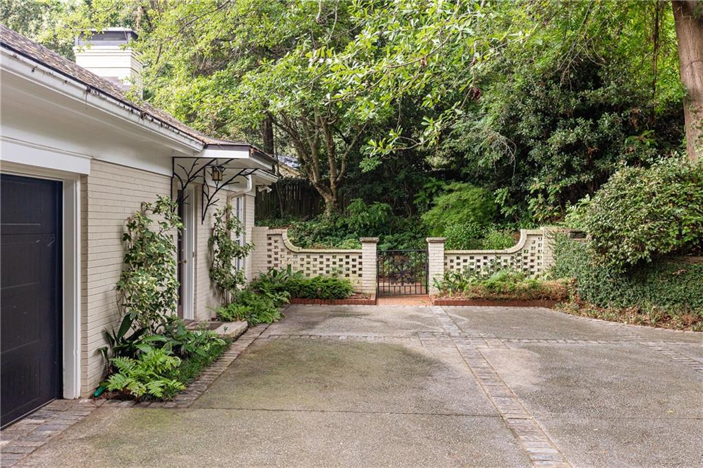 3384 Rilman Road Northwest Atlanta, GA 30327 - Photo 59 of 68