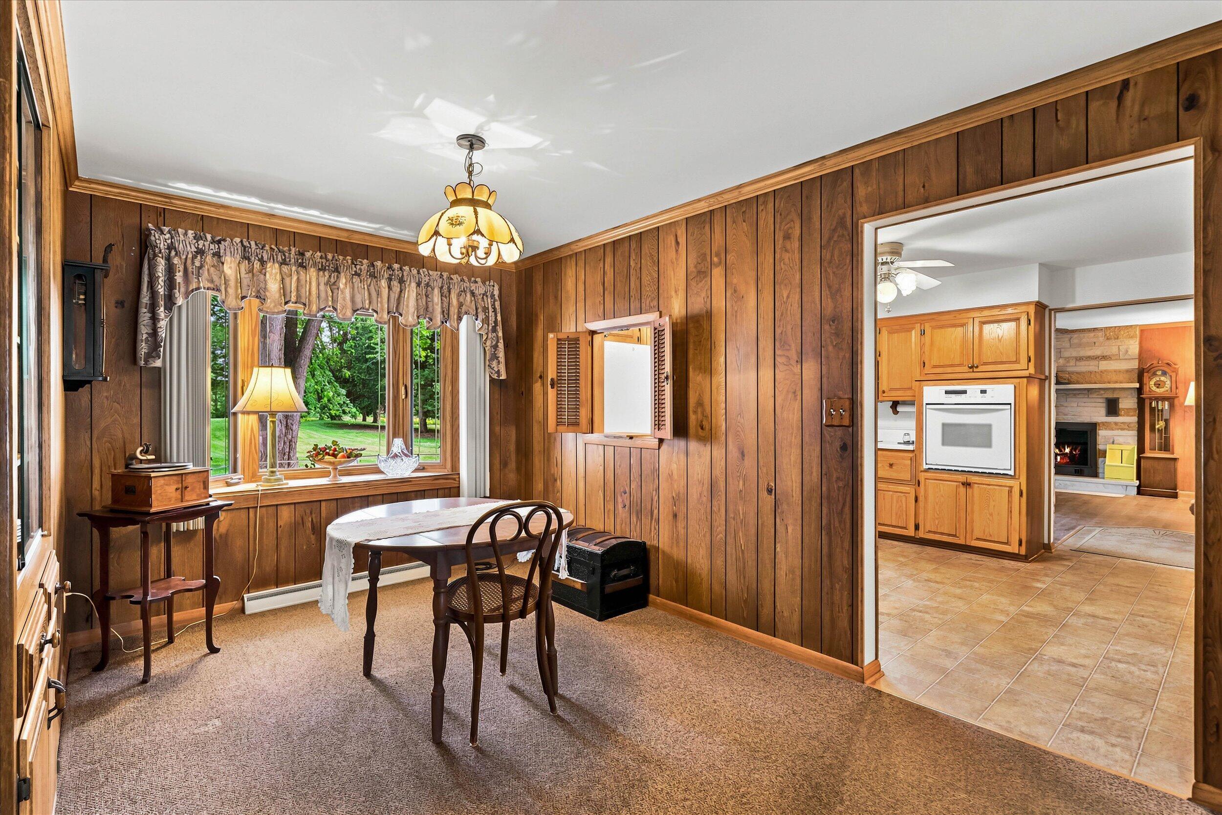 3835 West 5 1/2 Mile Road Raymond, WI 53108 - Photo 8 of 35 07-Dining Area