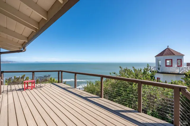 $1,450,000 | 71 Cresente Avenue, Bolinas, CA 94924