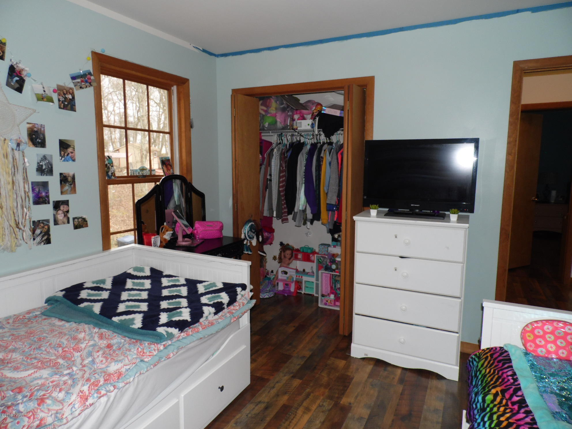 144 West Lilac Road Milford, PA 18337 - Photo 21 of 34 Bedroom 2 view 2
