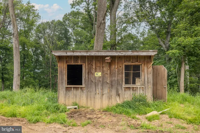 $524,900 | 160 Stoney Bank Road, Glen Mills, PA 19342