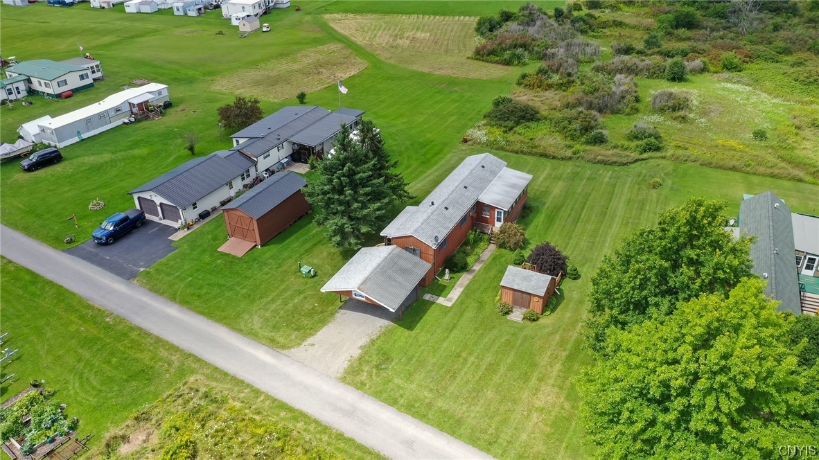 42789 Shaws, Unit 4 Alexandria Bay, NY 13607 - Photo 2 of 32