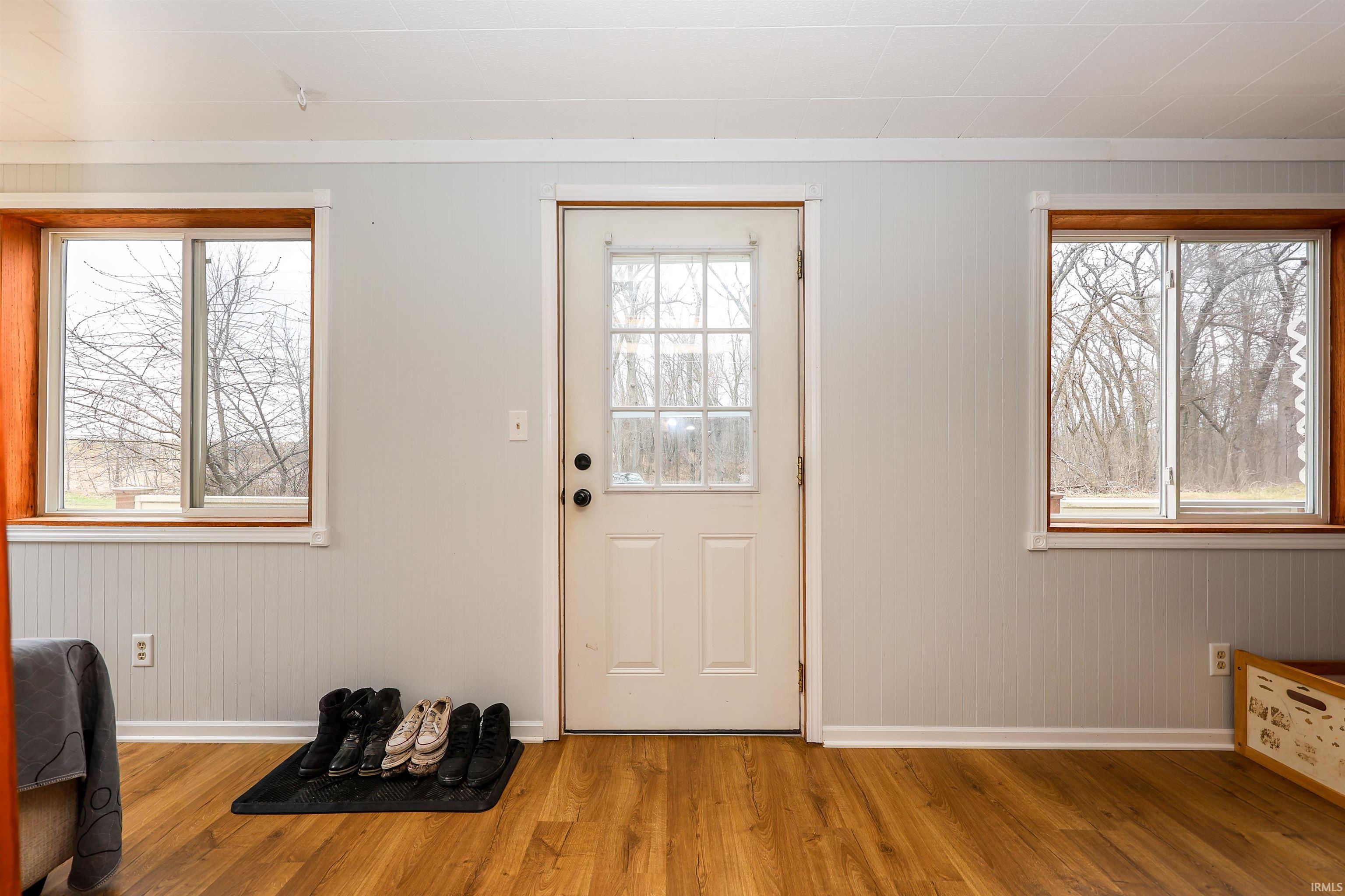 6655 North 850th Road East Howe, IN 46746 - Photo 5 of 36