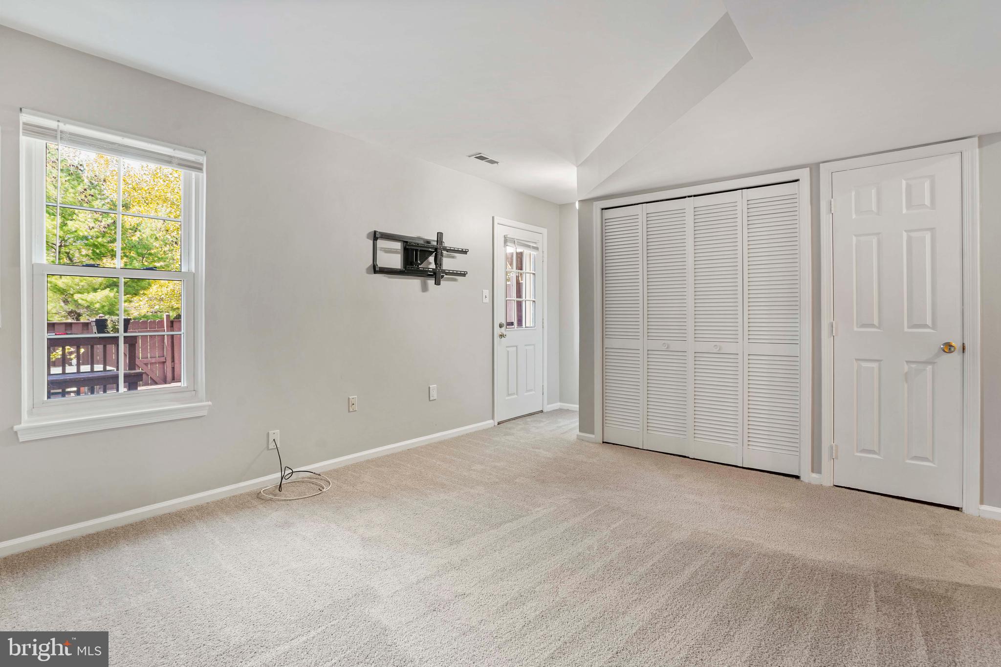 20783 Apollo Terrace Ashburn, VA 20147 - Photo 31 of 33 a view of an empty room with a window