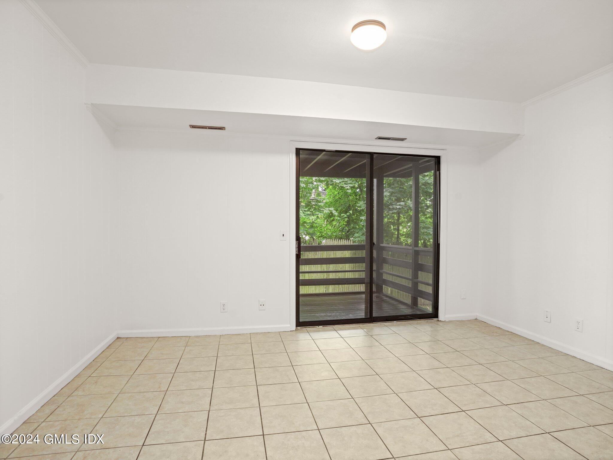 413 Glenbrook Road, Unit 1 Stamford, CT 06906 - Photo 15 of 21 a view of an empty room