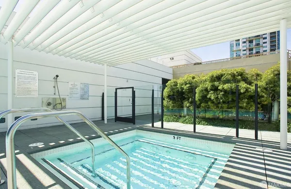 $8,190 | 425 1st Street, Unit 3903, San Francisco, CA 94105