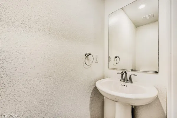 $1,800 | 775 Fallen Phoenix Street, Henderson, NV 89011