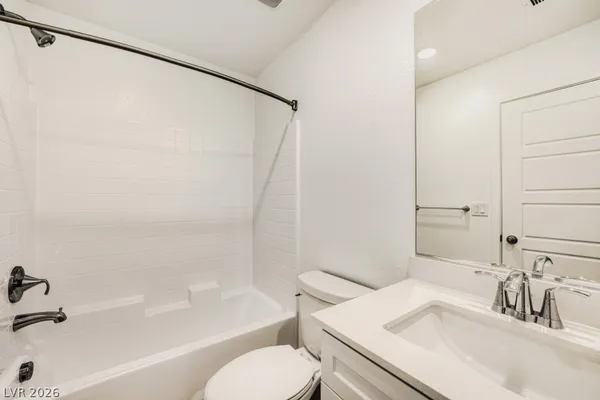 $1,800 | 775 Fallen Phoenix Street, Henderson, NV 89011