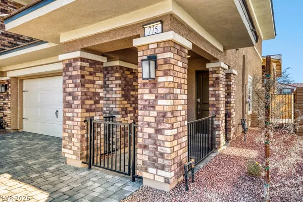 $1,800 | 775 Fallen Phoenix Street, Henderson, NV 89011