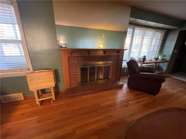 $287,000 | 6106 North Lenox Avenue, Kansas City, MO 64151