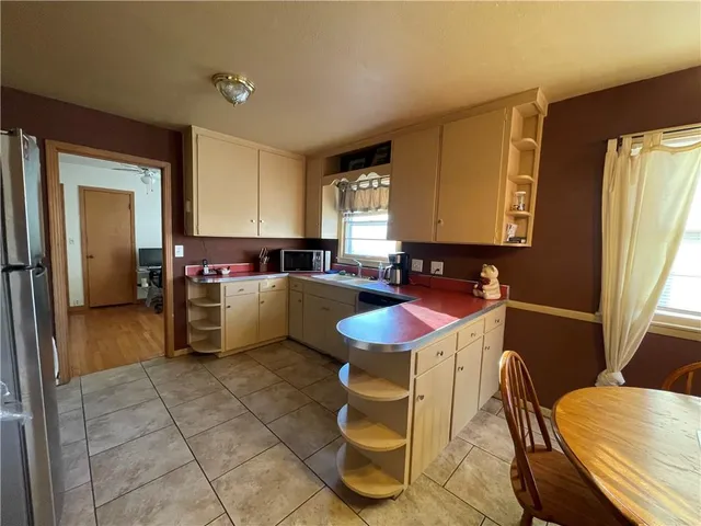 $287,000 | 6106 North Lenox Avenue, Kansas City, MO 64151