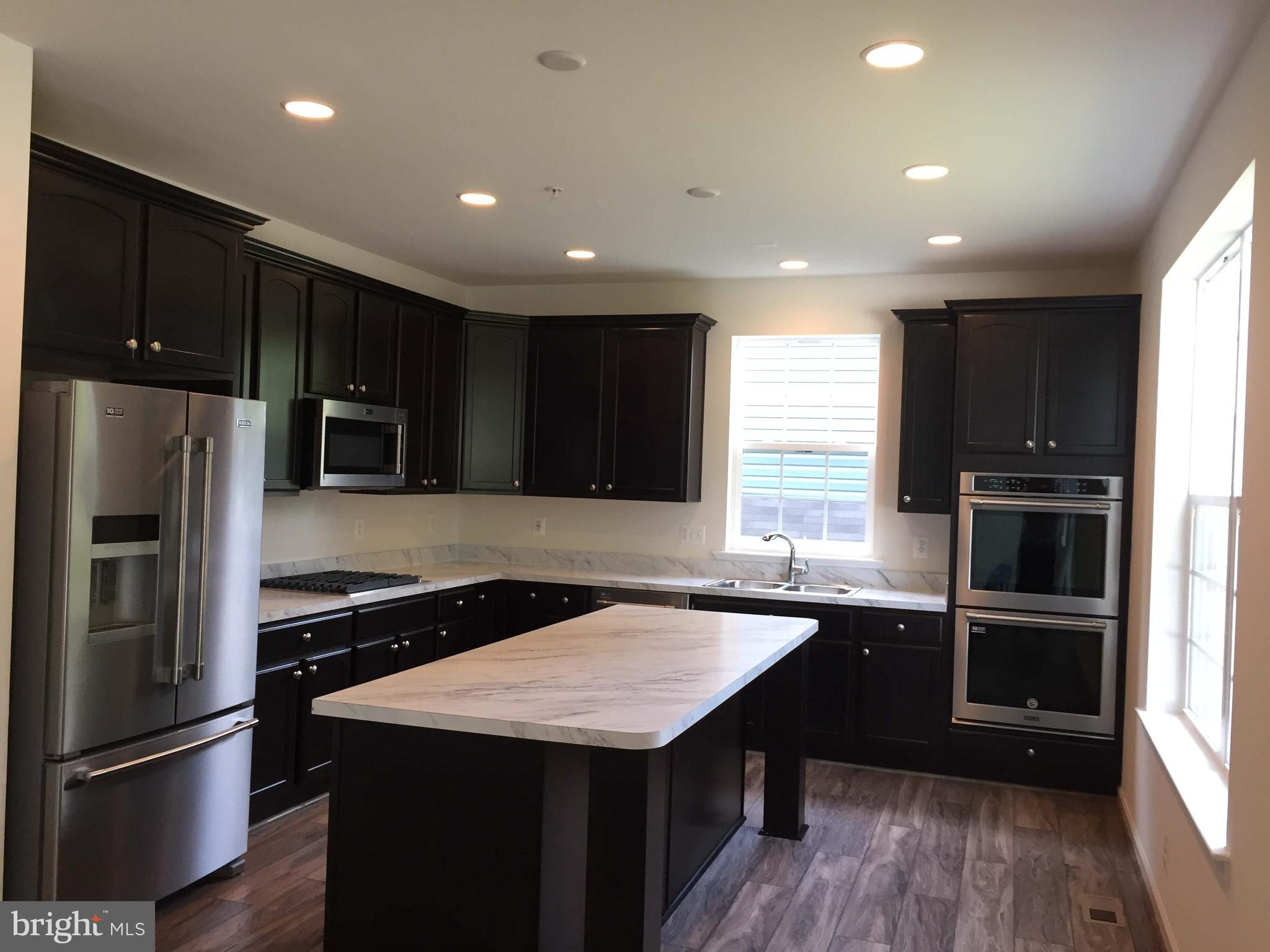 7009 Cedar Road Bowie, MD 20720 - Photo 6 of 10 Gallery Image 6