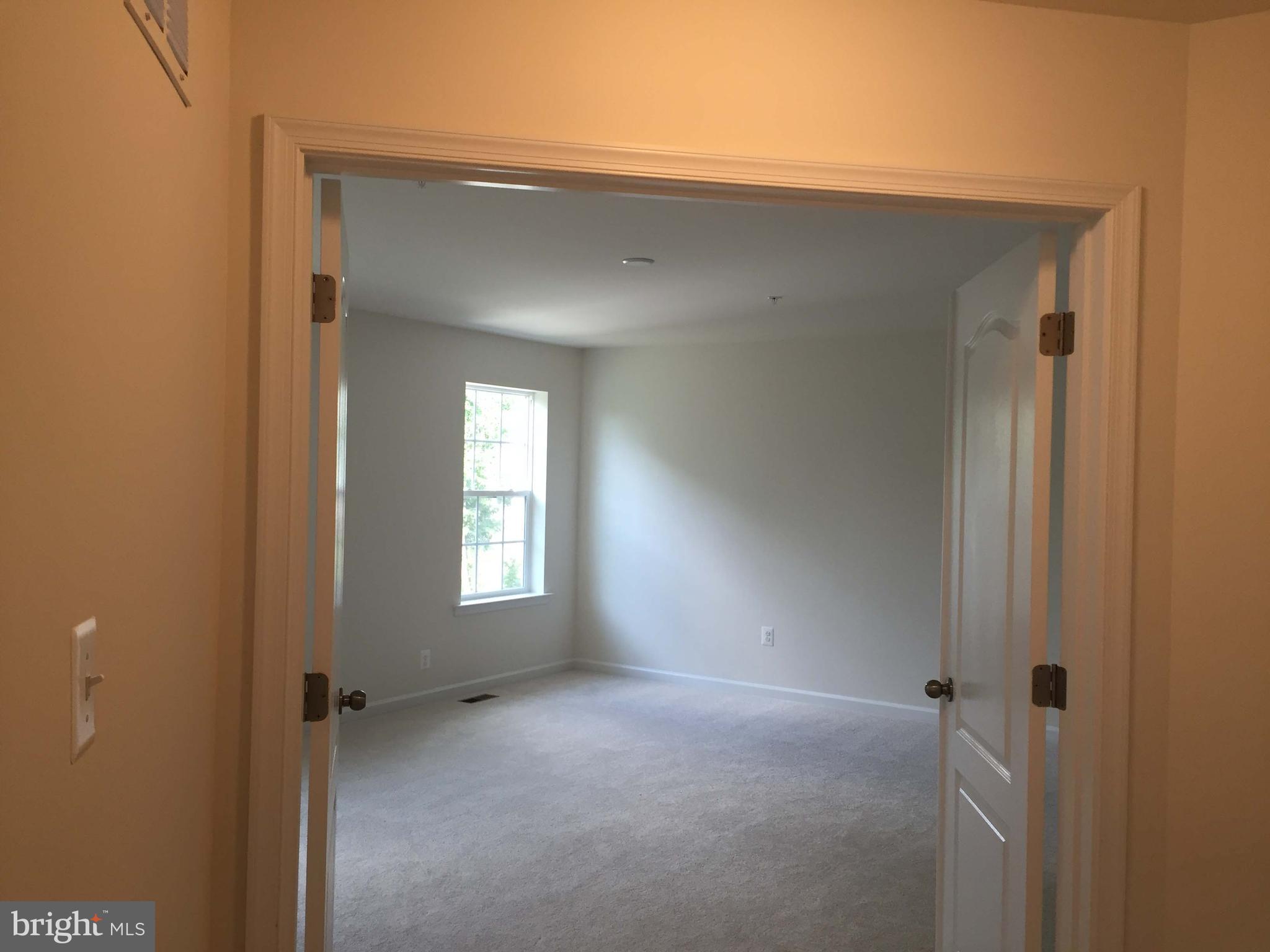 7009 Cedar Road Bowie, MD 20720 - Photo 9 of 10 Gallery Image 9