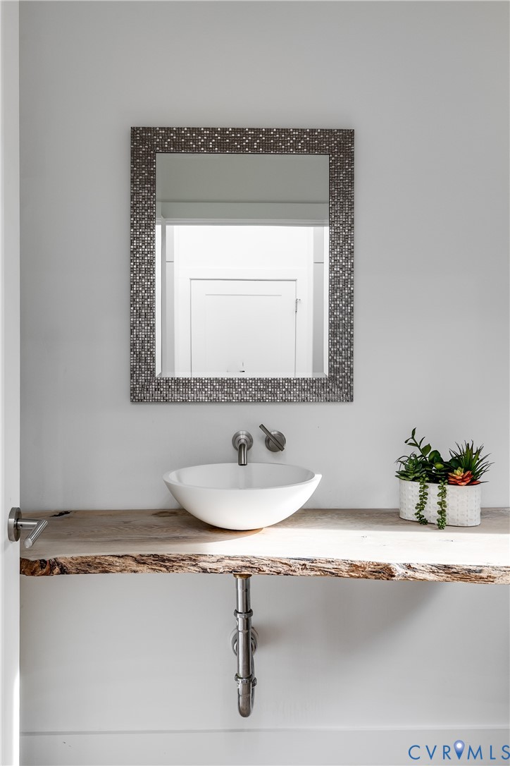 309 Hillwood Road Richmond, VA 23226 - Photo 15 of 52