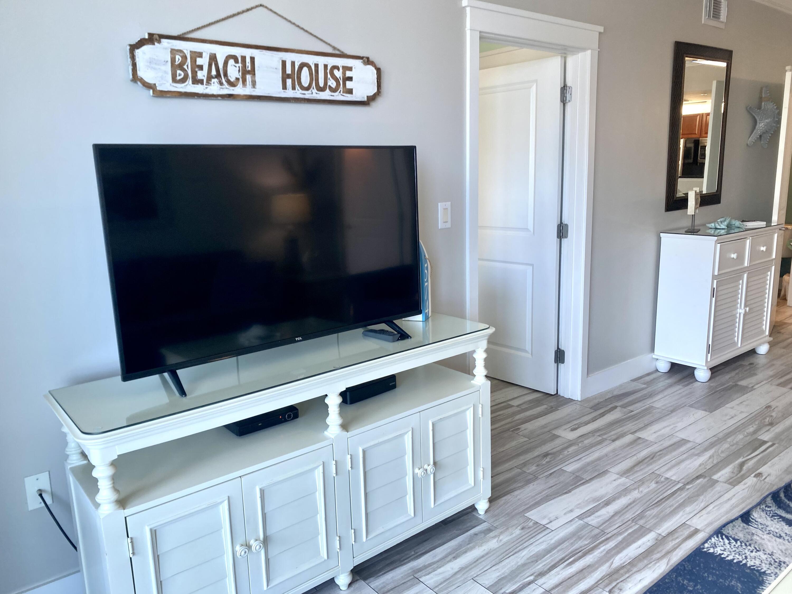1110 Santa Rosa Boulevard, Unit A413 Fort Walton Beach, FL 32548 - Photo 16 of 90 A413 LR Large TV