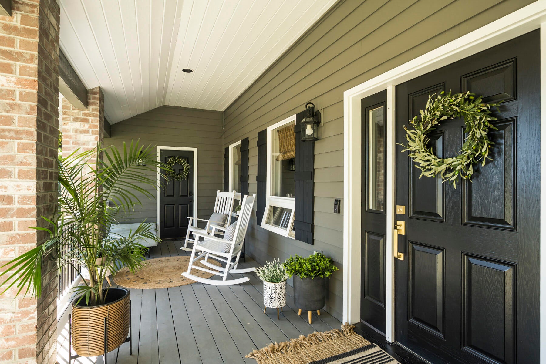 24055 Dodds Road Bend, OR 97701 - Photo 7 of 61 Front Door & Porch