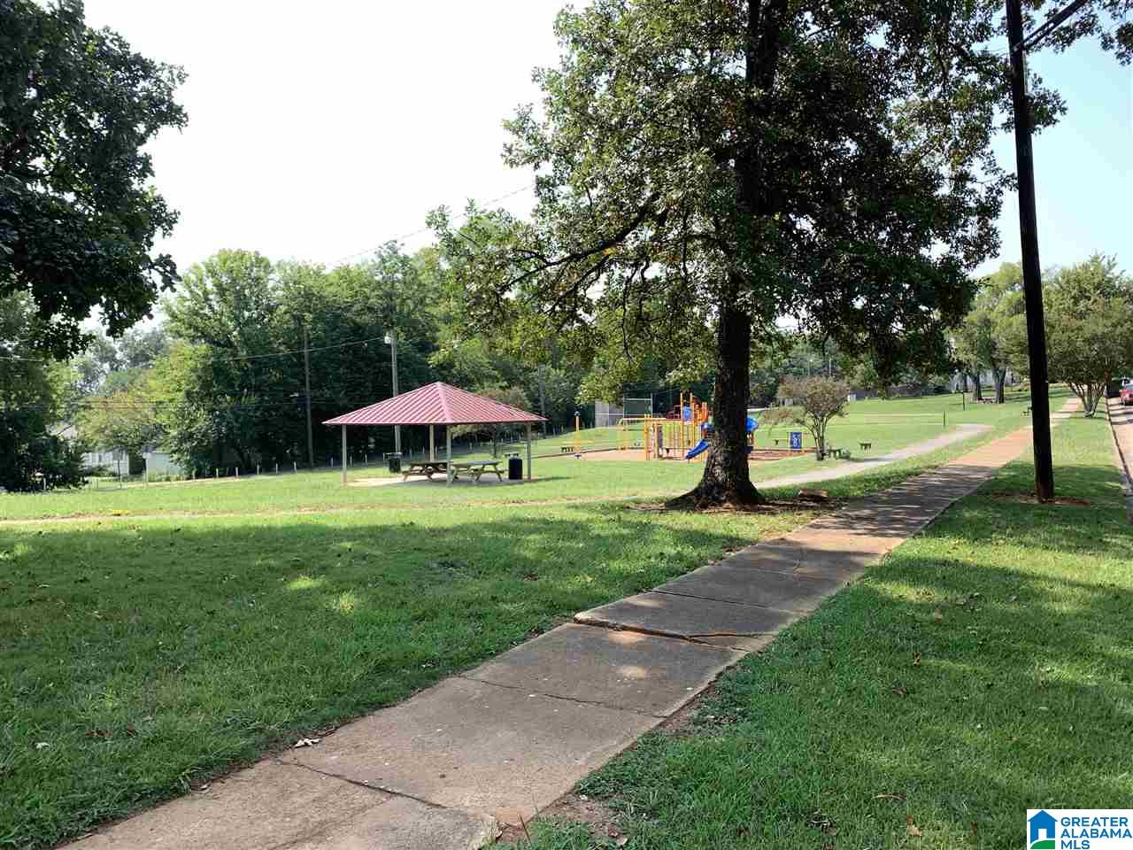 2545 28th Street Birmingham, AL 35208 - Photo 15 of 17