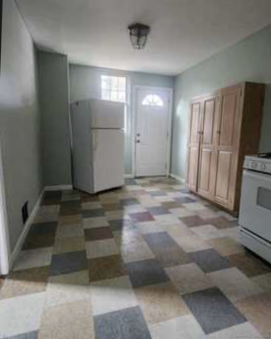 64 James Street Bridgeport, CT 06604 - Photo 4 of 8 a view of a garage