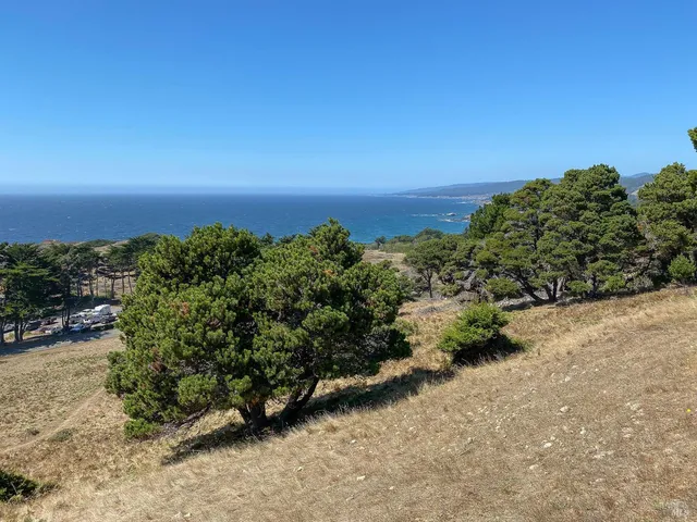 $575,000 | 105 Hares Tail Close, The Sea Ranch, CA 95497