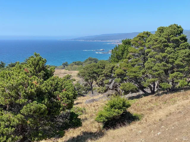 $575,000 | 105 Hares Tail Close, The Sea Ranch, CA 95497