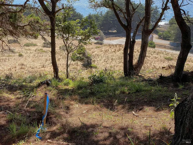 $575,000 | 105 Hares Tail Close, The Sea Ranch, CA 95497