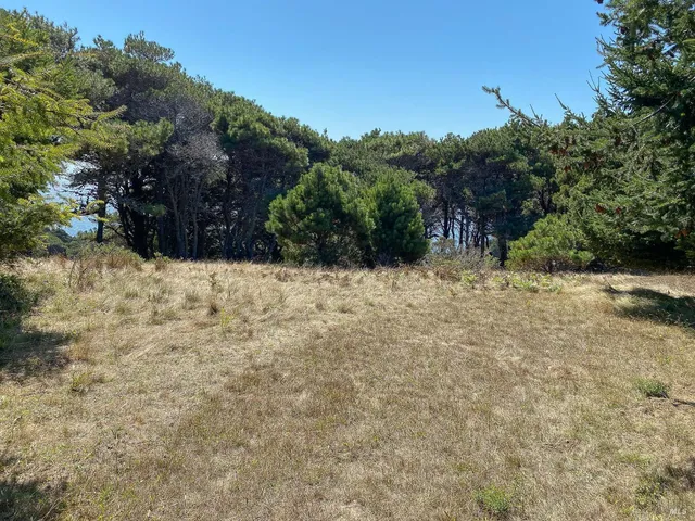 $575,000 | 105 Hares Tail Close, The Sea Ranch, CA 95497