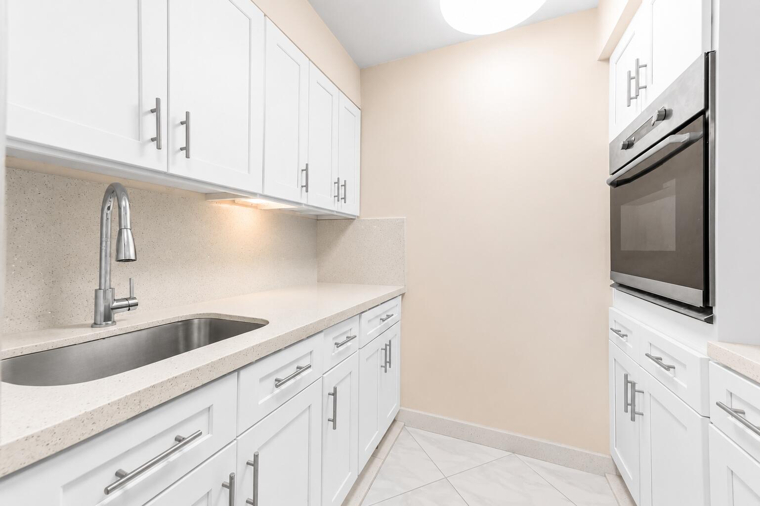 1069 Cornwall East Boca Raton, FL 33434 - Photo 9 of 44 ChatGPT Image Jul 4, 2026, 07_15_53 AM