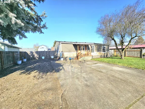 a view of house with outdoor space