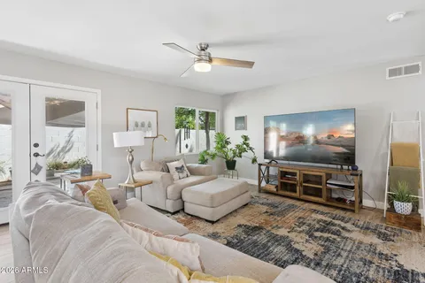 $835,000 | 124 West El Caminito Drive, Phoenix, AZ 85021