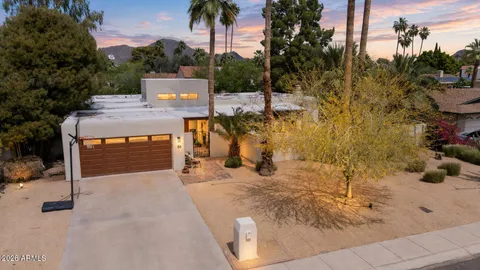 $835,000 | 124 West El Caminito Drive, Phoenix, AZ 85021