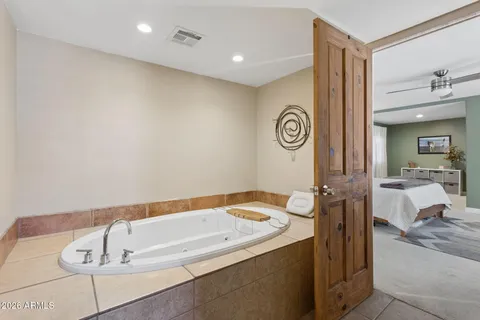 $835,000 | 124 West El Caminito Drive, Phoenix, AZ 85021