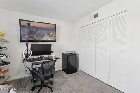 $835,000 | 124 West El Caminito Drive, Phoenix, AZ 85021