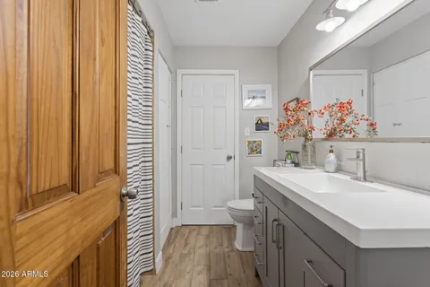 $835,000 | 124 West El Caminito Drive, Phoenix, AZ 85021