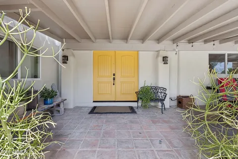 $835,000 | 124 West El Caminito Drive, Phoenix, AZ 85021