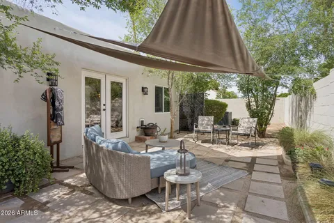 $835,000 | 124 West El Caminito Drive, Phoenix, AZ 85021