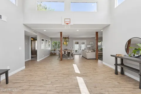 $835,000 | 124 West El Caminito Drive, Phoenix, AZ 85021
